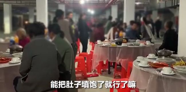 湖南业主地下车库摆酒席现象，多元解读与探讨